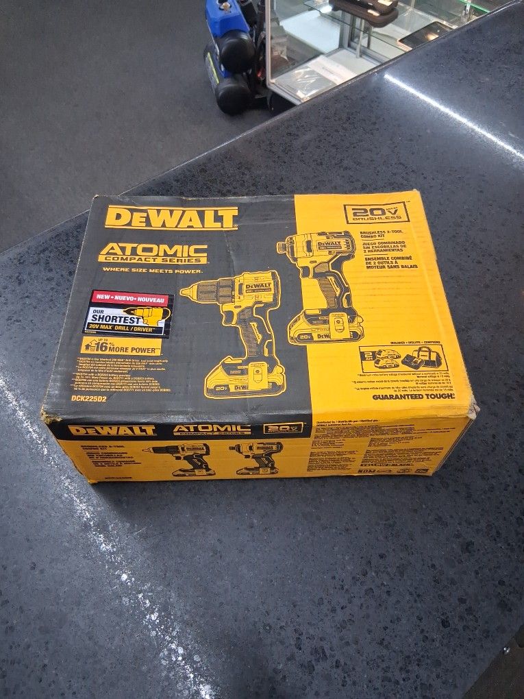 Dewalt Brushless Combo Kit ** Sale