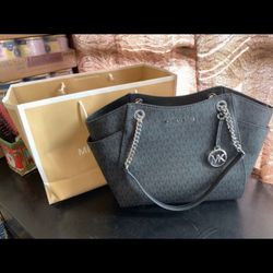 Michael Kors