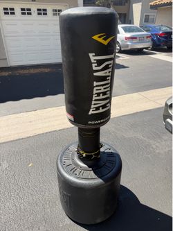 Punching & kickingbag (Grounded)