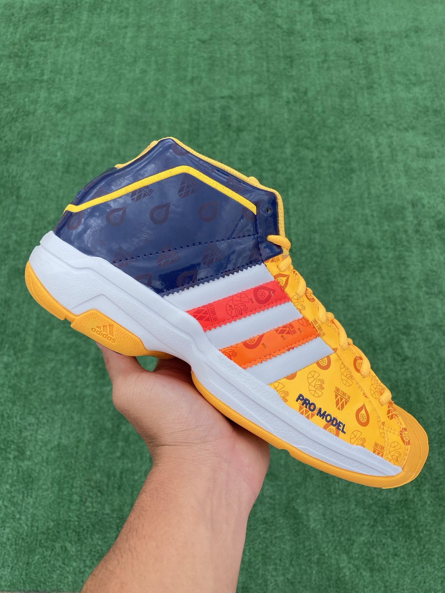 ADIDAS PRO MODEL 2G “SIGNAL ORANGE / INDIGO” (Size 9.5, Men’s)