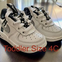 TODDLER Nike Air Force 1 LV8 KSA Worldwide Pack TODDLER Shoe -SIZE 4C Sneakers CT4682-100