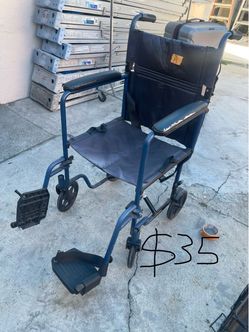 Excellent condition, wheelchair and beach chairs