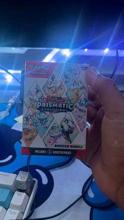 Prismatic Evolutions booster bundle