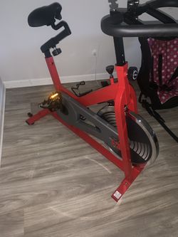 WORKOUT BIKE LIKE NEW