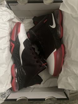 Lebron 19 Low Size 9