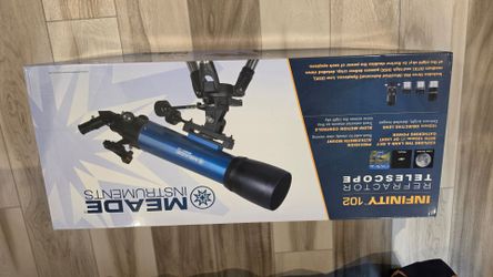 BRAND NEW - Meade Infinity 102mm Refractor Telescope inc Tripod n eye pieces.