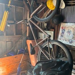 Needs Crank Shaft That’s It 600