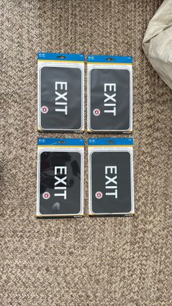 4 Exit Signs