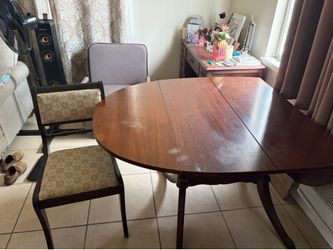 Dinning table