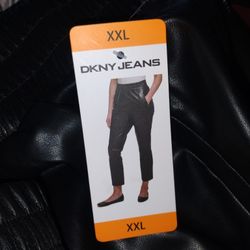 Women Black Pants I Have Two Of Them Two Xxl