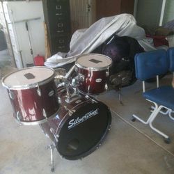 Silvertone Drums