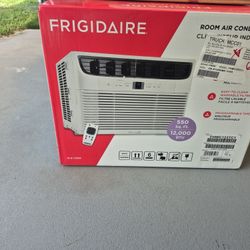 Frigidaire 12,000 Window Air Conditioner