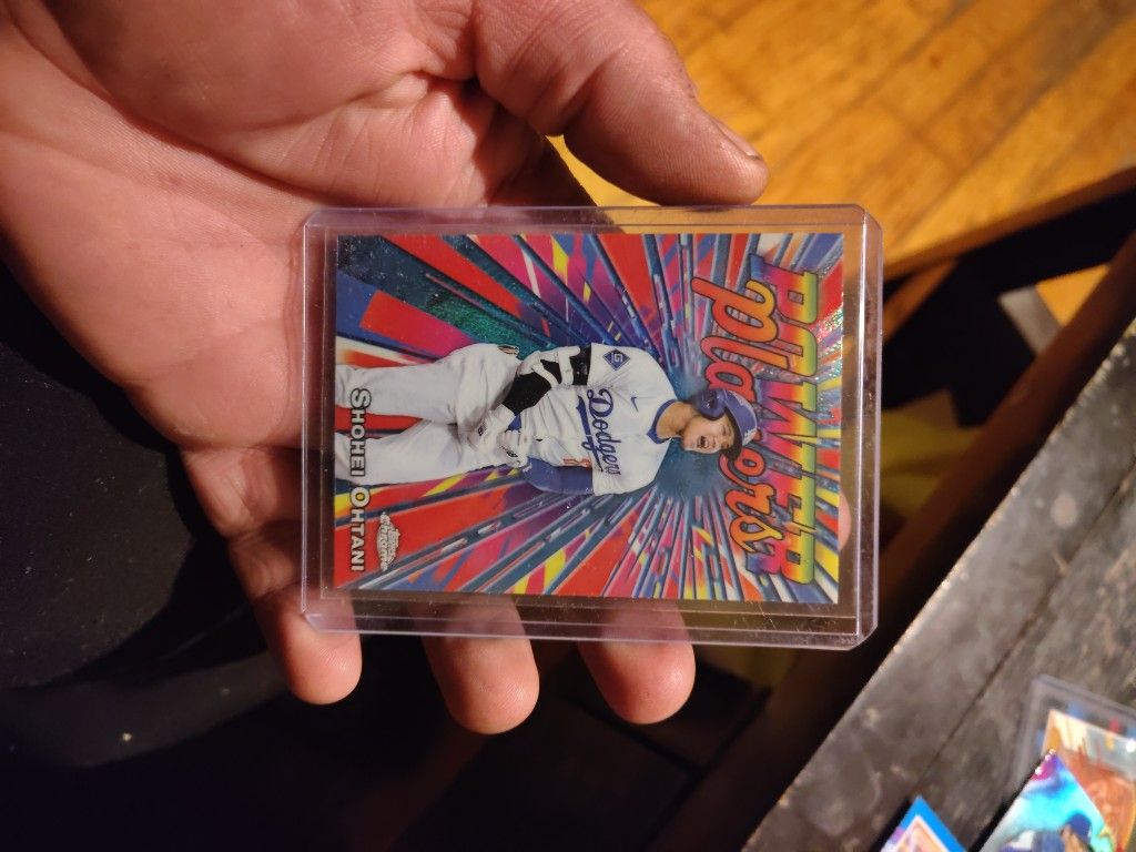 Shohei Ohtani Colorful Power Players 2025 Topps Chrome #PP-25 Baseball Card.