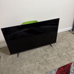 TCL 55” 4K UHD Smart TV (2024 Model) – Like New