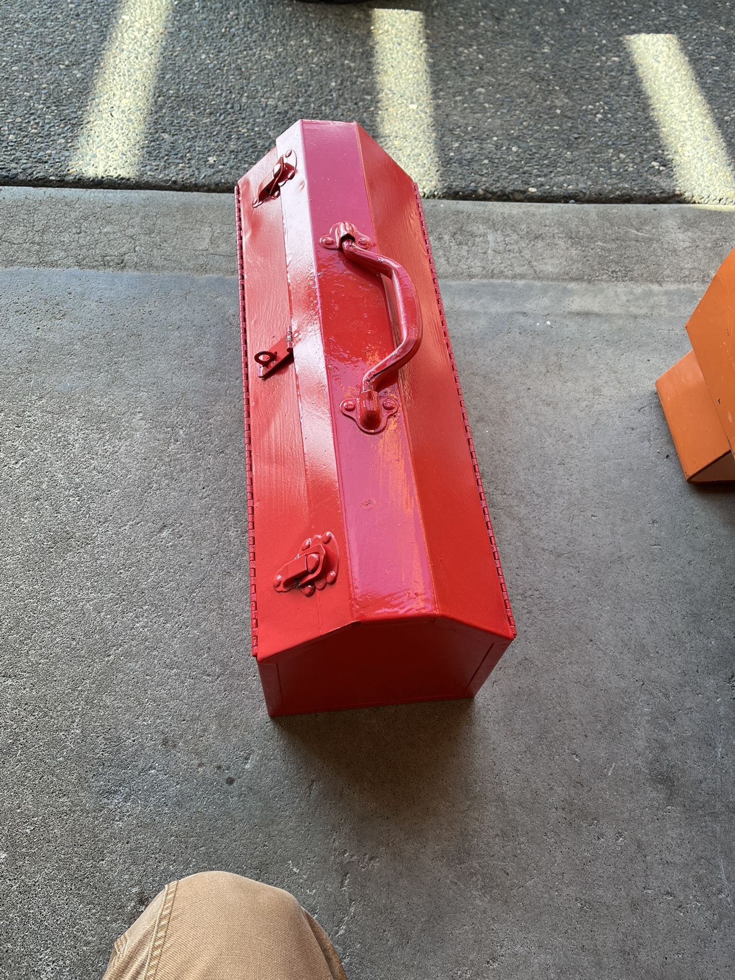 Tool Box No Brand With Tools