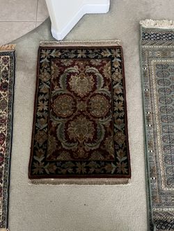 Hand Knotted Rug 