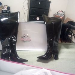 Vince Camuto Boots 