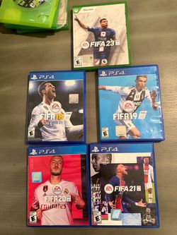 FIFA ps4 $15 each lee la descripción
