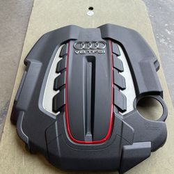 Engine Cover 2013 Audi S6