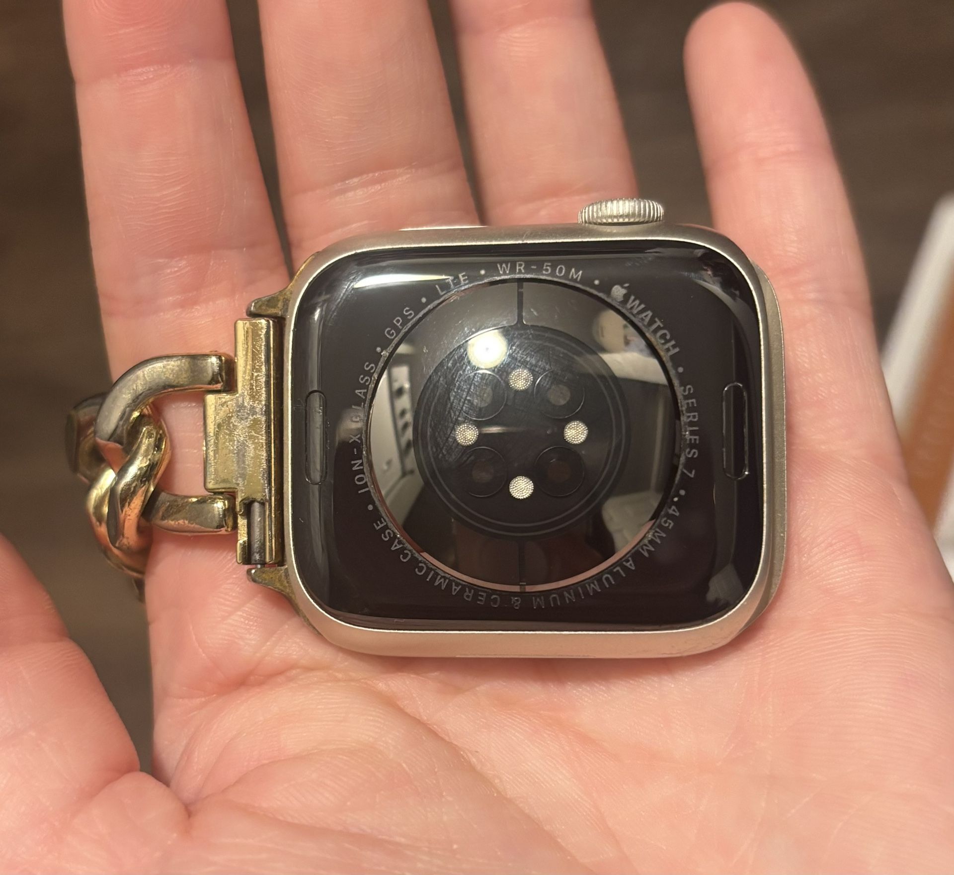 Apple Watch Series 7
