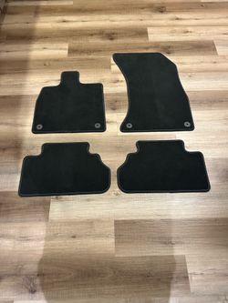 2026 Audi Q5 or SQ5 standard OEM Car Mats, Floor Mats (full set of 4)