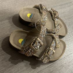 Sparkling toddler Sandals with Rhinestone Straps size 8