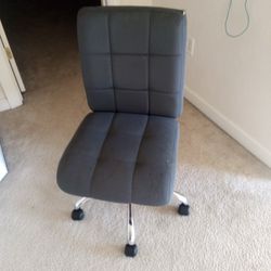 Grey Chair For Desk