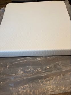 WFSL1128, Wayfair Sleep 10" Medium Cooling Gel Memory Foam Mattress, King, Like New, Perfect Condition