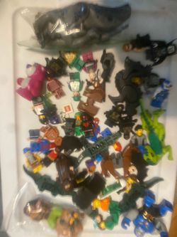 Lego minifigs