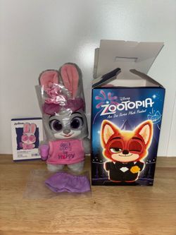 Zootopia PopMart Exclusive - Bling Bling Judy