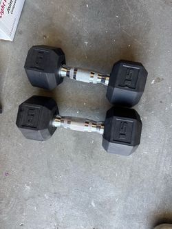 15 lb dumbbells in good condition no rust
