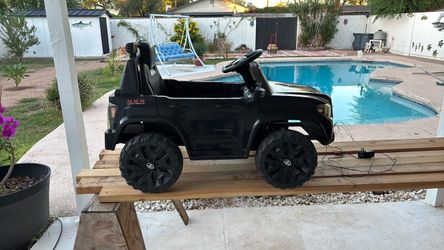 Toyota Tacoma Kids Electric Ride-On Truck