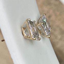 10k Gold Diamond Earrings Cz Stone 