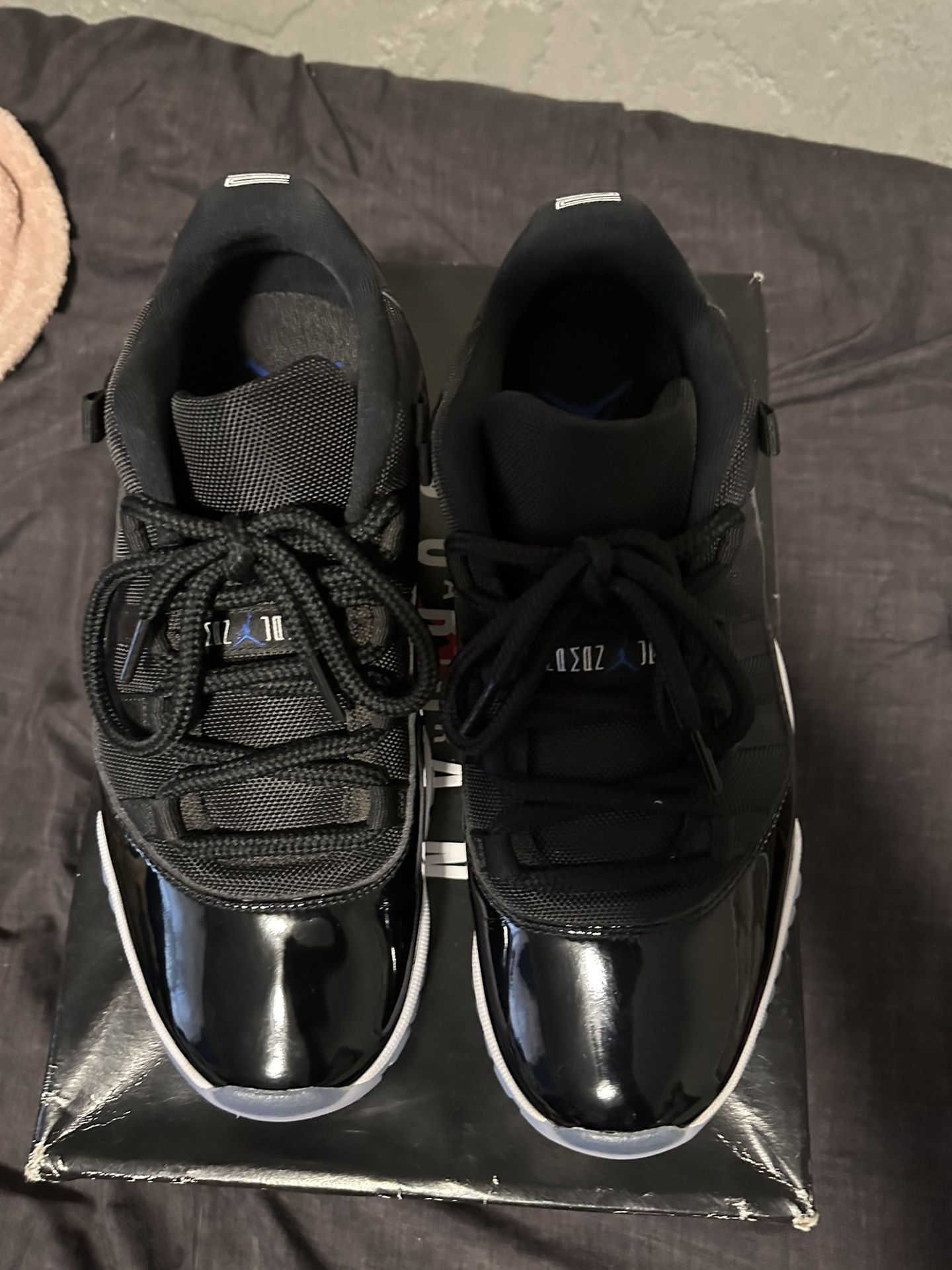 Air Jordan 11 Retro Low