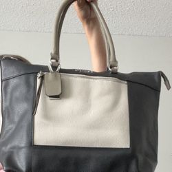 Blank N Cream  Guess Handbag