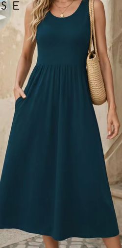 Emery Rose Maxi Dress with Pockets Size L 8/10