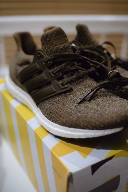 Adidas Ultraboost 3.0 Trace Olive - New, Size 10