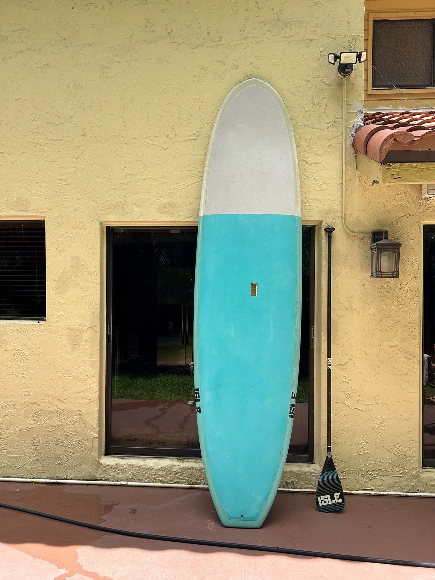 11’2 ISLE VERSA PADDLE BOARD & PADDLE