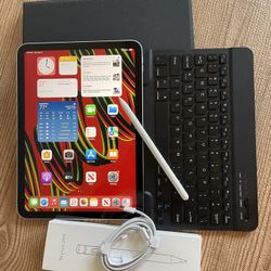 Apple iPad 10th Generation 256GB  With  Keyboard case and Pencil 