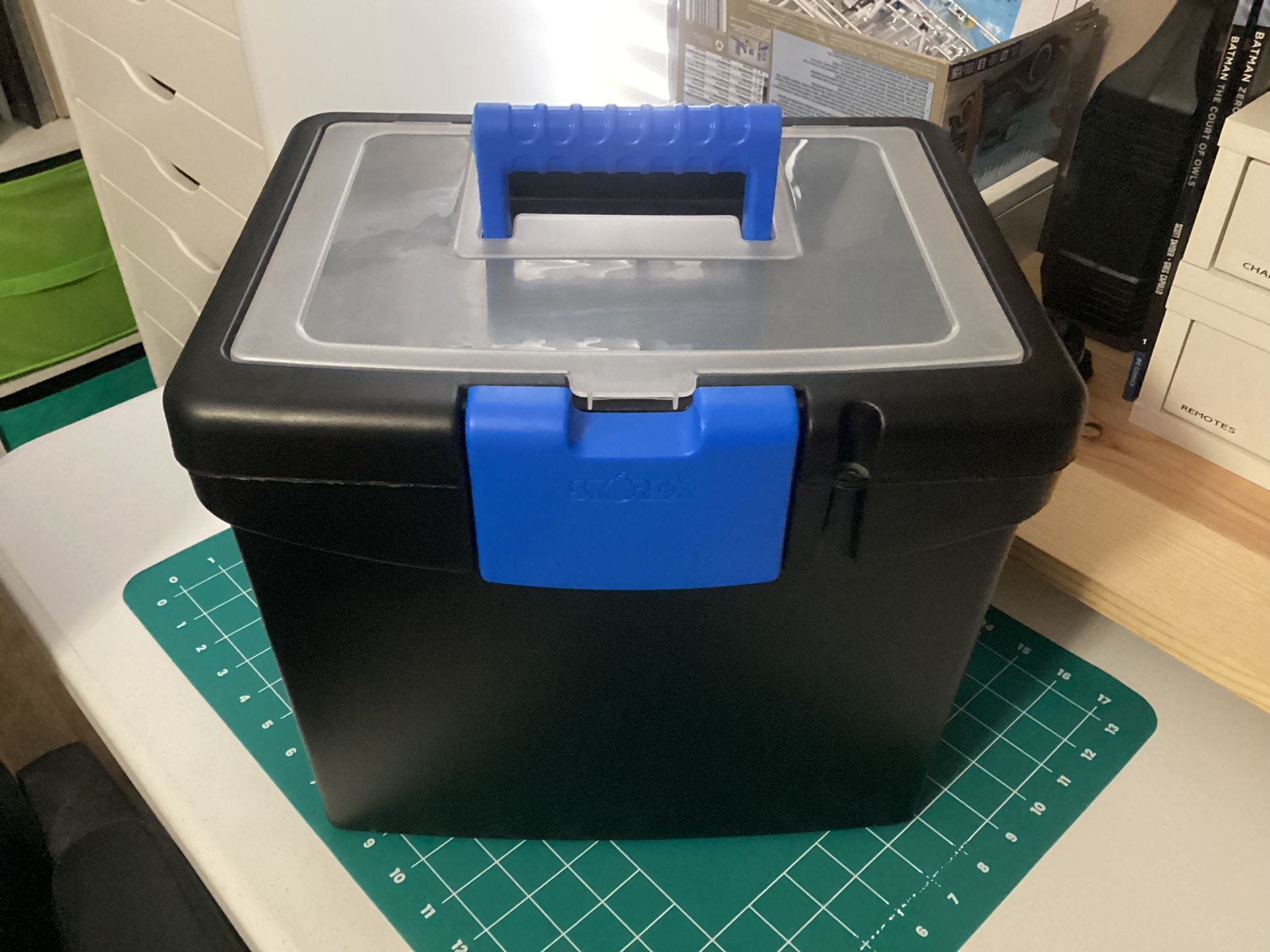 File Box With File Folders