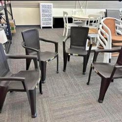 Chairs 4 Piece Plastic Chair Set, Espresso (one Has Damage On The Top)