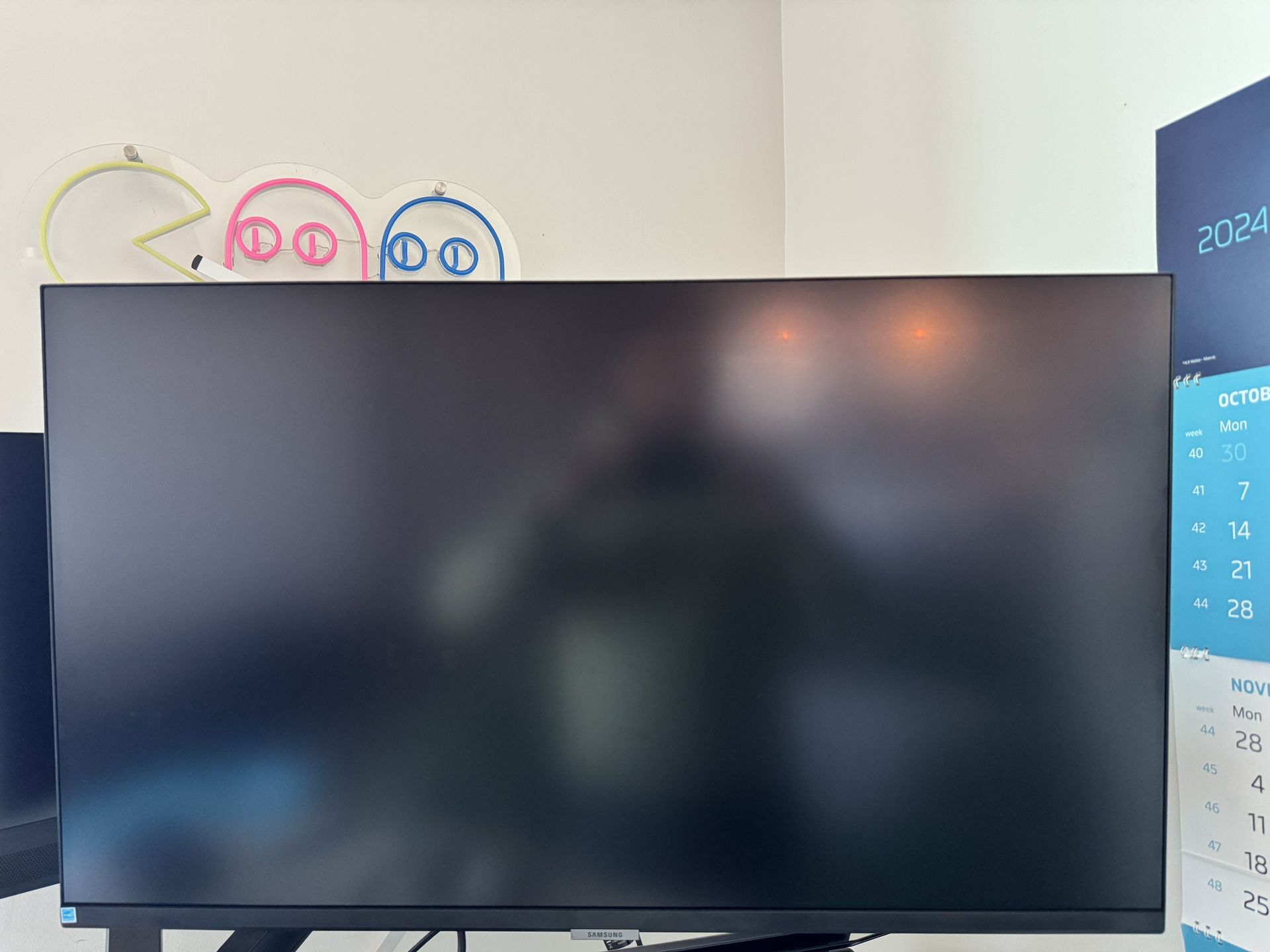 Samsung -32inch 4k UHD ViewFinity Monitor