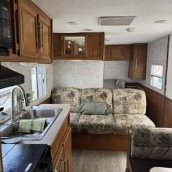 RV 2001