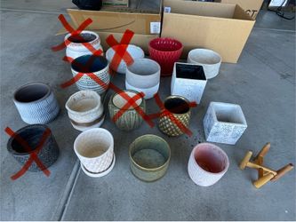 Flower & Decorative Pots