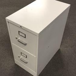 Office Filing Cabinet Up For Sale- Excellent Condition (Tampa)