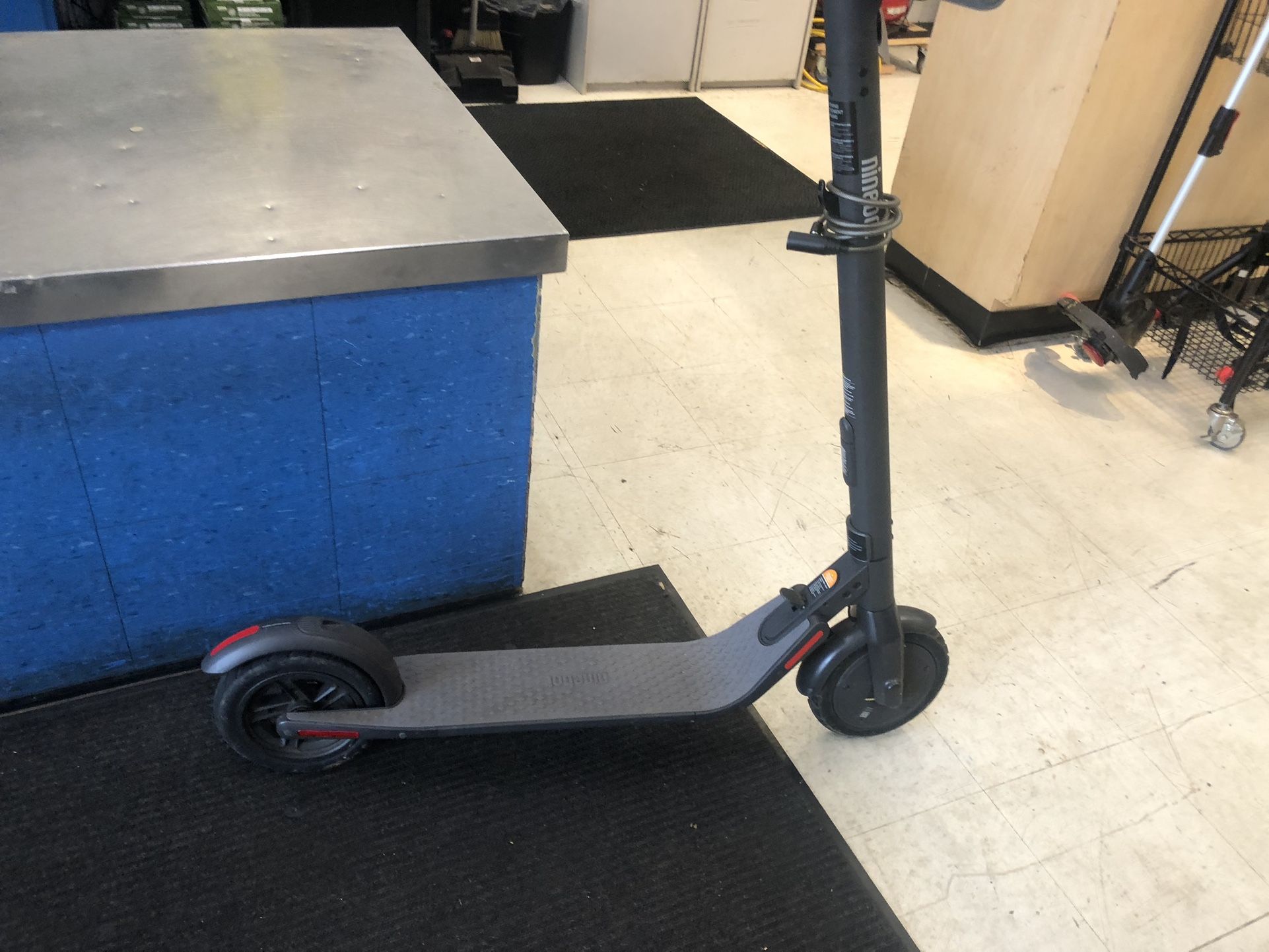 NINEBOT Scooter