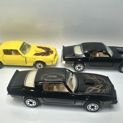 YATMING  Diecast Pontiac Trans-Am - Lot Of 4