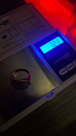 Golden ring w cc stones