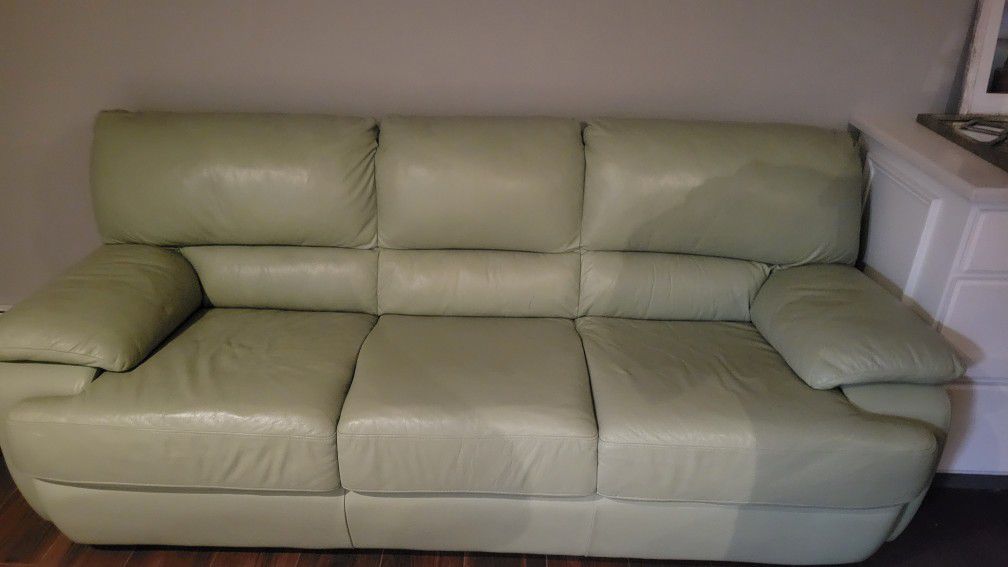Like New Leather Sofa And Recliner 
