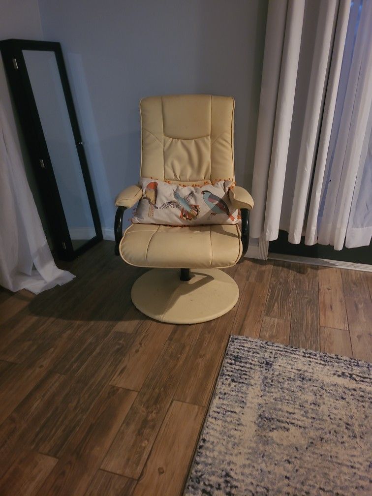 Cream Leather Minimalist Recliner